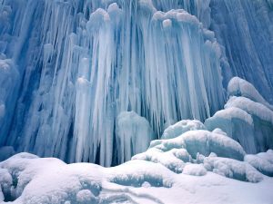 frozen-waterfall-normal